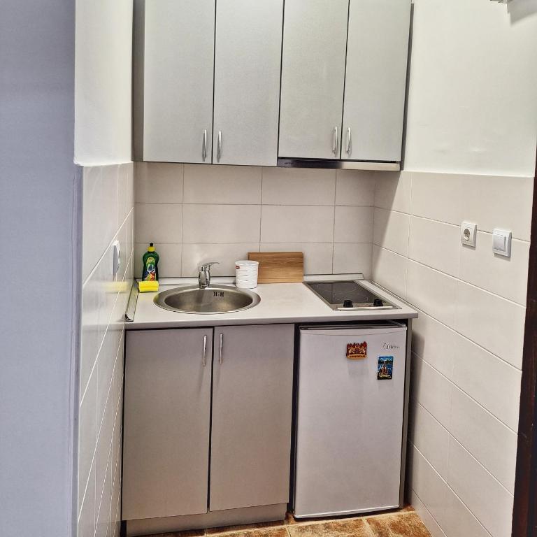 Apartman Budva - One-Bedroom Apartment - 5