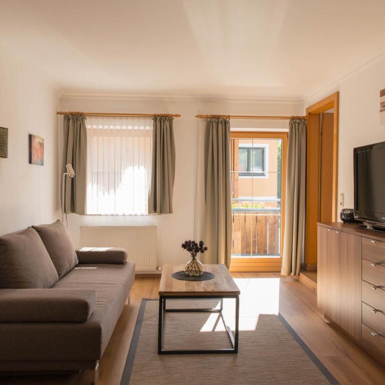 Appartements Gadenstätter - Apartment mit Balkon - 5