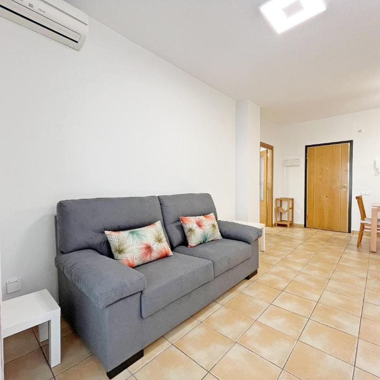 Global Vacacional, Apartamento con gran terraza en Canet - Apartamento - Planta baja - 12