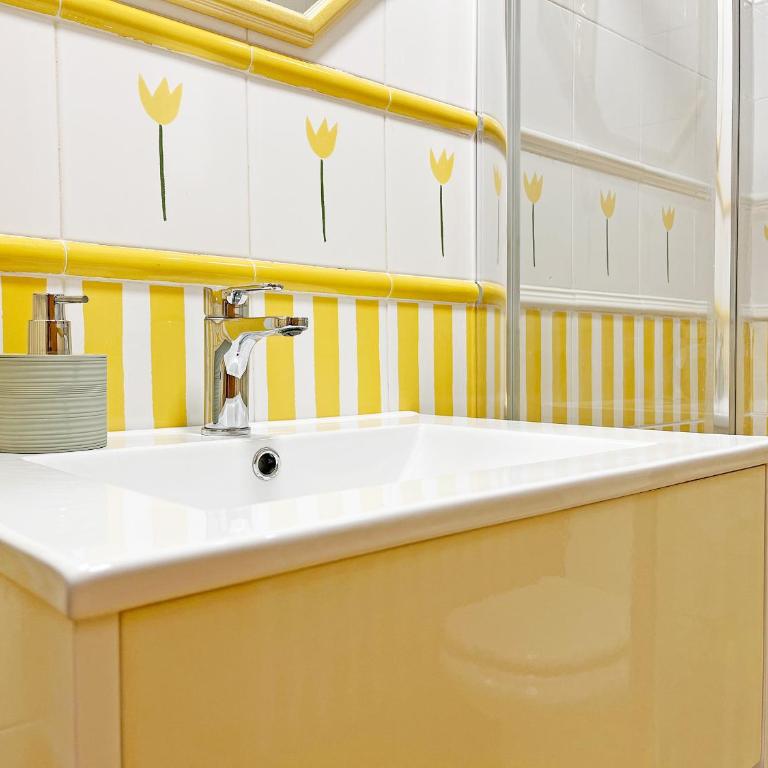 Global Vacacional, Apartamento con gran terraza en Canet - Apartamento - Planta baja - 23