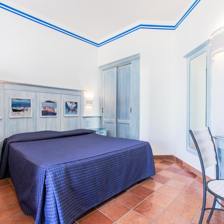 Essence Favignana - Cala la Luna Resort - Classic Family Room - 13