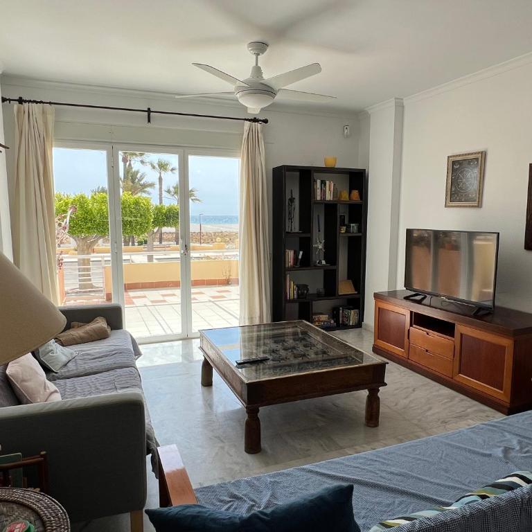 Dúplex en primera linea de playa - Apartamento de 3 dormitorios - 16