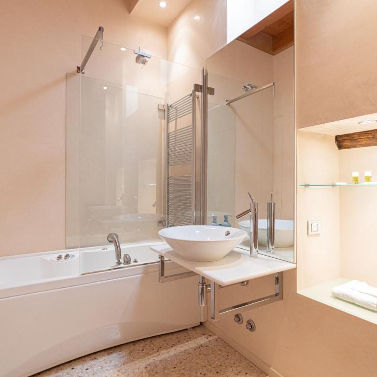 Relais La Torre - Domus Verona - Appartamento con 2 Camere da Letto - Edificio Separato - 4