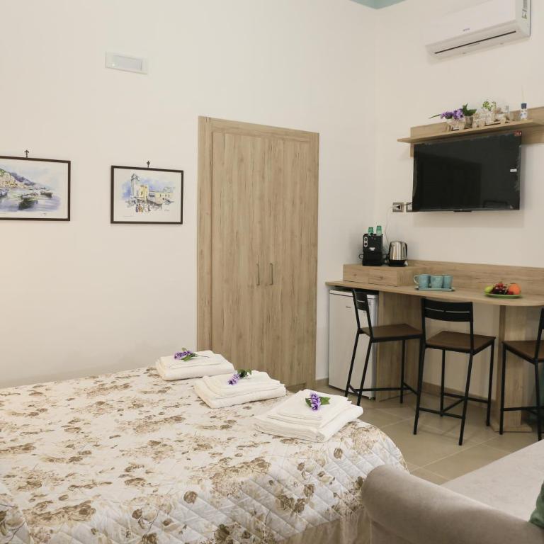Freedom Rooms - Ampia Camera Matrimoniale - 12