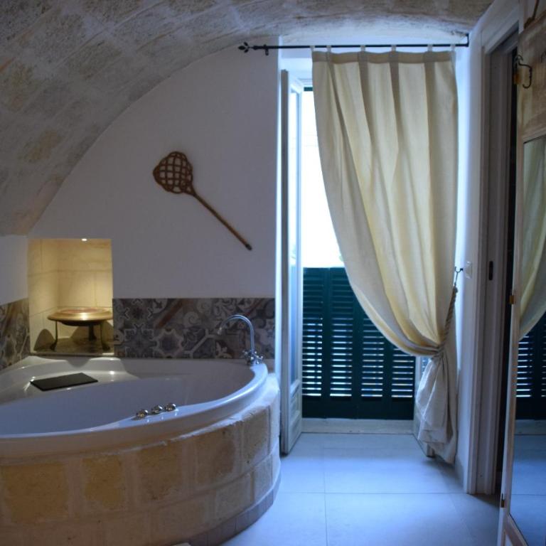 Nene' - Suite Deluxe con Vasca Idromassaggio - 9