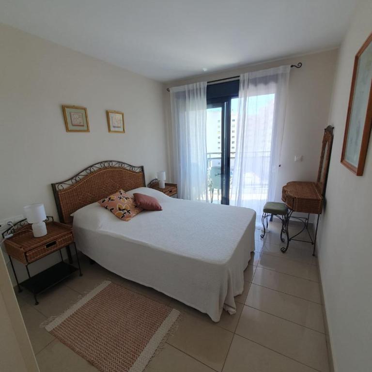 Apartamento Cala y Mar - One-Bedroom Apartment - 11