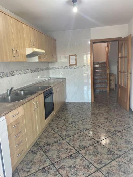 Agradable Villa con piscina y vistas al mar - Villa with Private Pool - 19