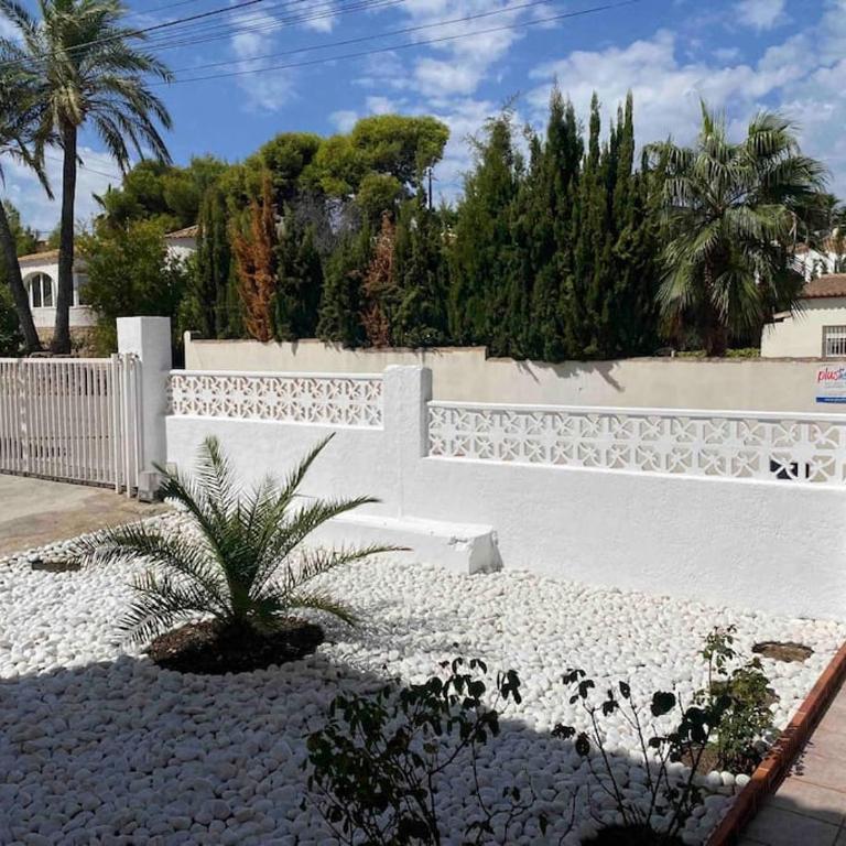 Agradable Villa con piscina y vistas al mar - Villa with Private Pool - 23