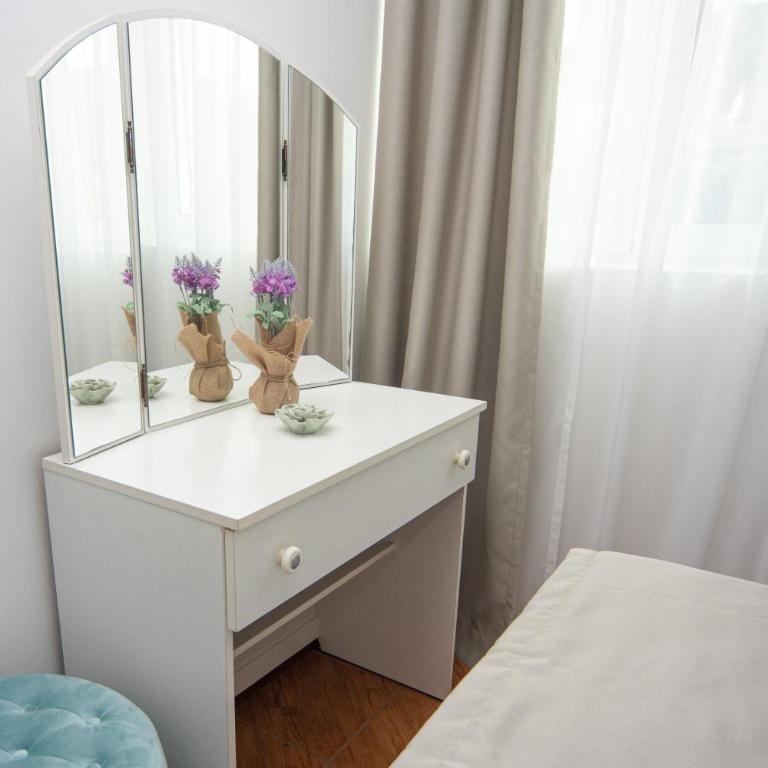 Apartments Adeona - One-Bedroom Apartment with Terrace - 7