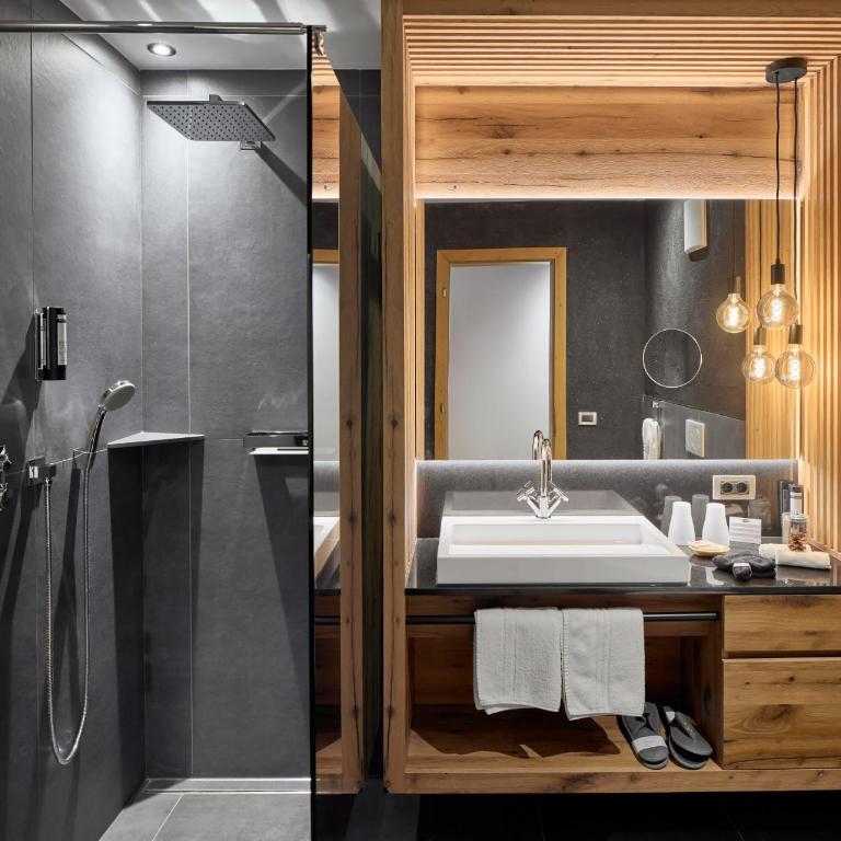 Hotel La Majun - Junior Suite mit Balkon - 6
