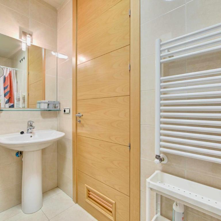 Apartamento El Rincón del Chupinazo - Two-Bedroom Apartment - 24