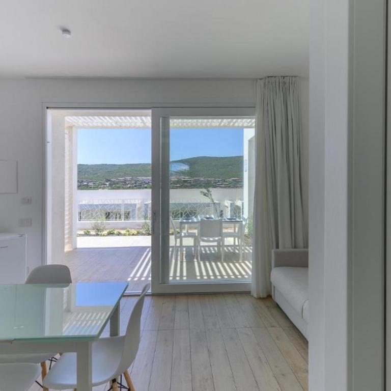 Stunning Capo Falcone Charming Apartments, 1 Bed Comfort Apt sleeps 4 with Child - Appartamento - 12