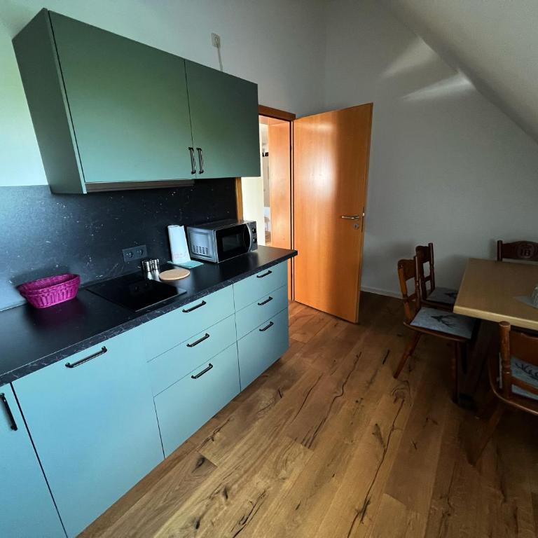 Hotel Prinz - Apartment mit 1 Schlafzimmer - 13