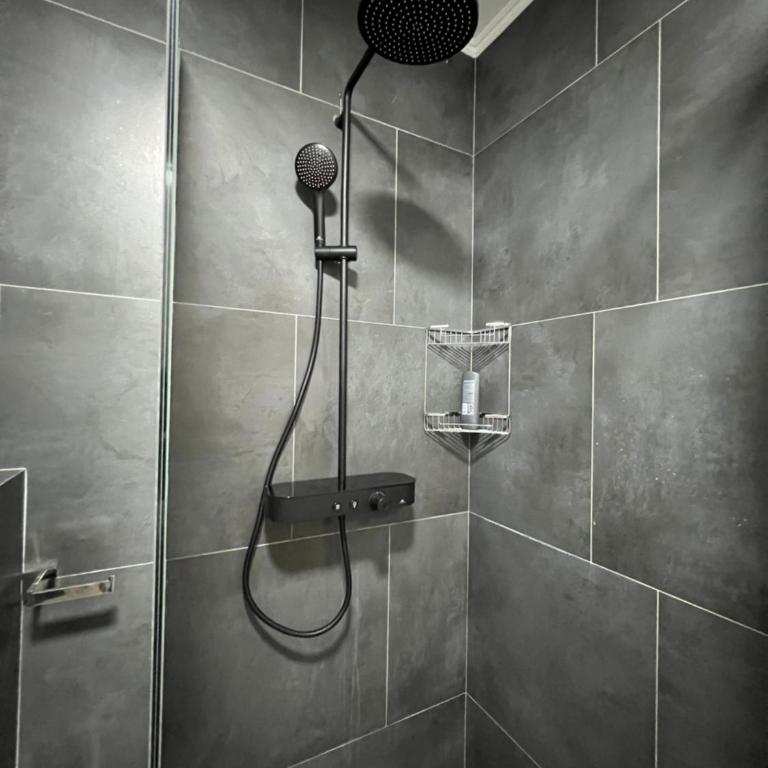 Tao Apartment, Sarajevo - Free Parking & Private Garage - Two-Bedroom Apartment - 19