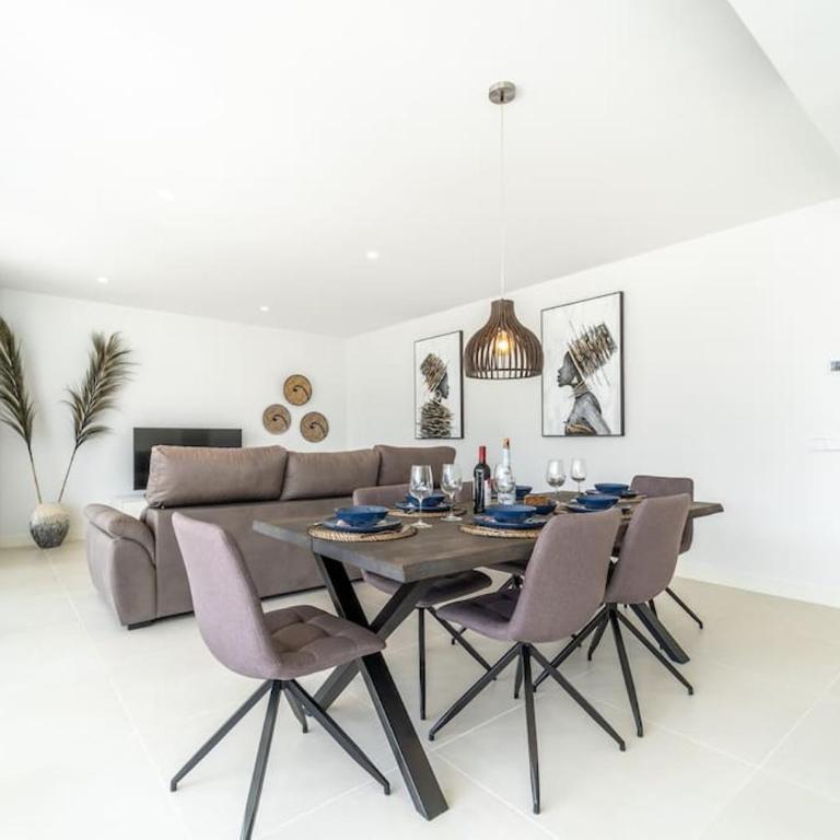 HigueronRentals Casa Maria - Two-Bedroom Apartment - 12