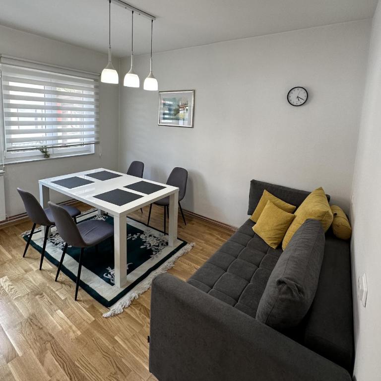 B Home Apartment For Rent Sarajevo - Apartman sa 1 Spavaćom Sobom - 5