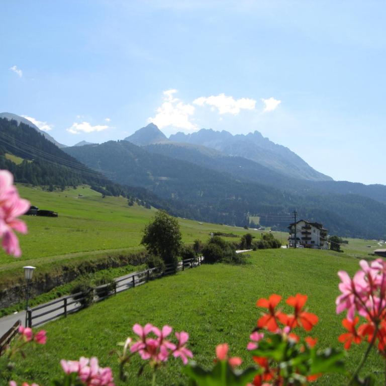 Alpenrose-Apart - Apartment mit Terrasse - 3