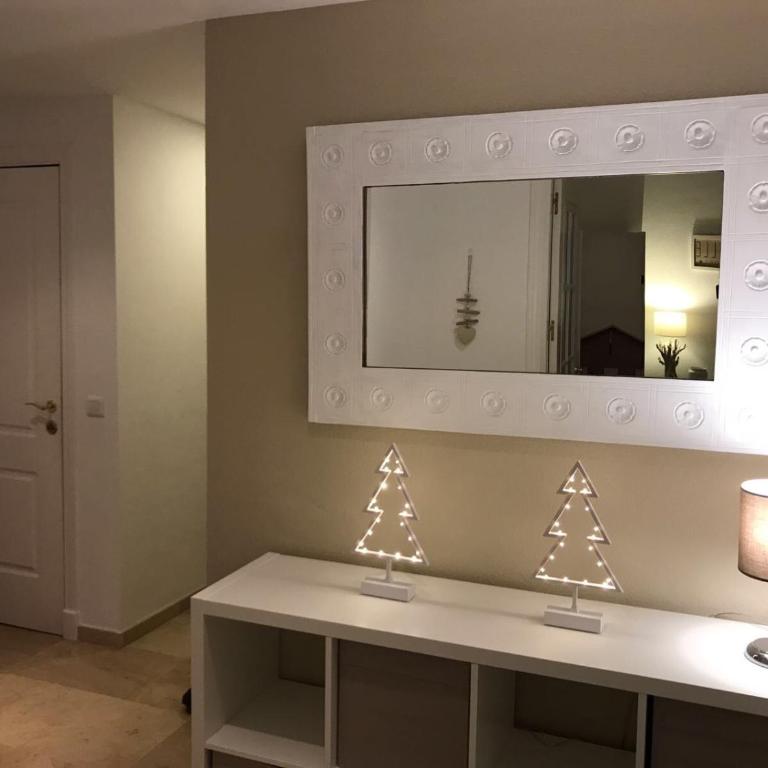 2204-Luxury apt on the beach,new,on duquesa port! - Apartamento con vistas al mar - 11