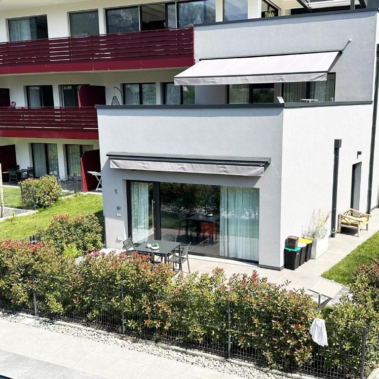 Residence Zangirolami - Luxury Garden and Balcony Apartments - Appartamento Superior con 1 Camera da Letto - 3