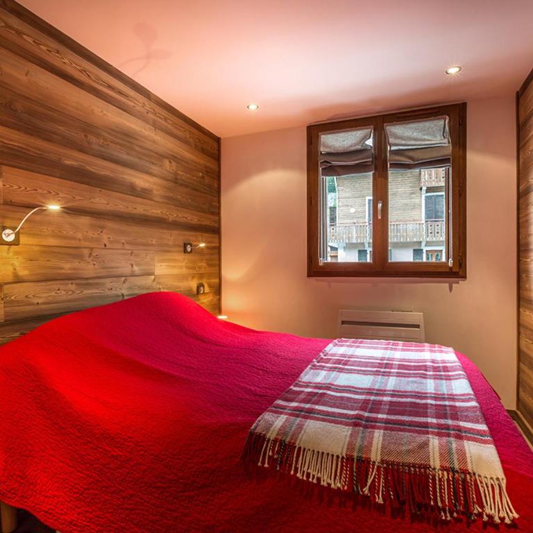 Appartement 2 chambres avec garage, centre village, proche pistes, WiFi - FR-1-437-77 - Appartement (4 Adultes) - 3