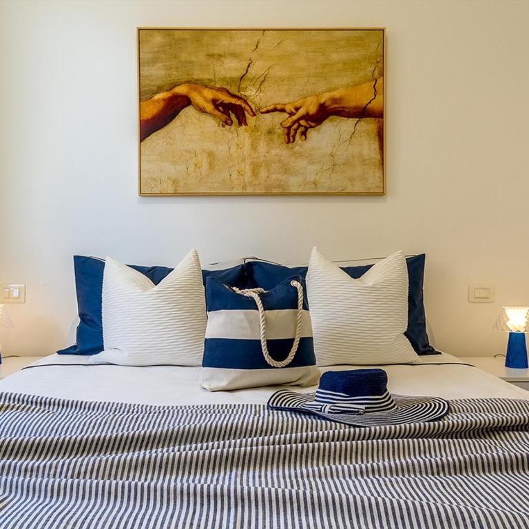 Suite Home Astrid - Appartamento con 2 Camere da Letto - 10