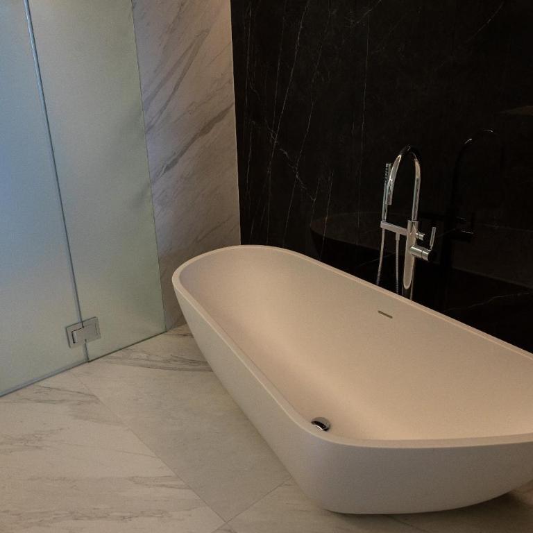 ELEGANT 1 BEDROOM APARTMENT IN DIAGONAL MAR - One-Bedroom Apartment - 13