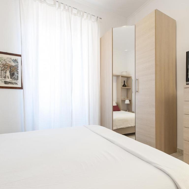 Foscolo al 24 - Appartamento con 1 Camera da Letto - 12