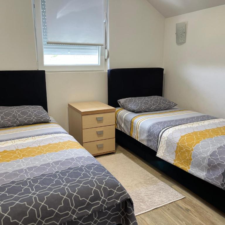 Apartment Helena Airport - Two-Bedroom Apartment 1 - 7