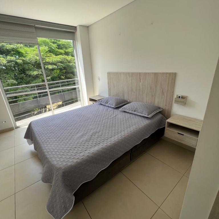 Moderno Penthouse cartago centro vista al rio - Apartamento de 3 dormitorios - 2