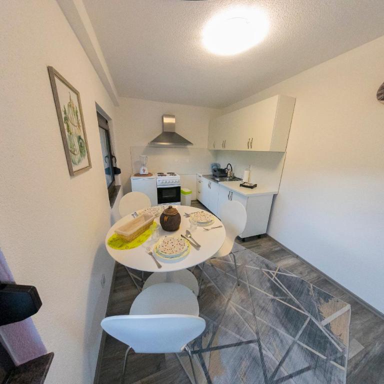 Apartman Enjoy - Apartman sa 2 Spavaće Sobe - 21
