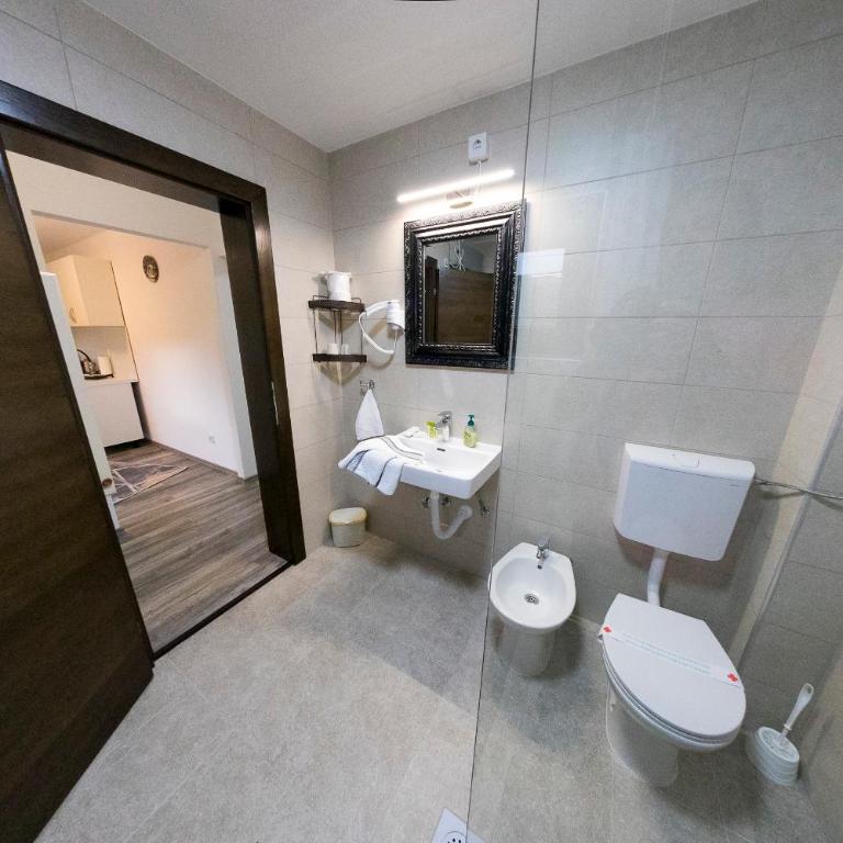 Apartman Enjoy - Apartman sa 2 Spavaće Sobe - 13