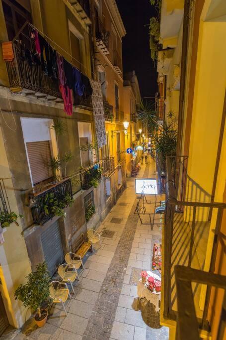 Via Napoli 68 - Appartamento - 48