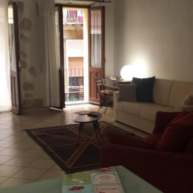 Via Napoli 68 - Appartamento - 44