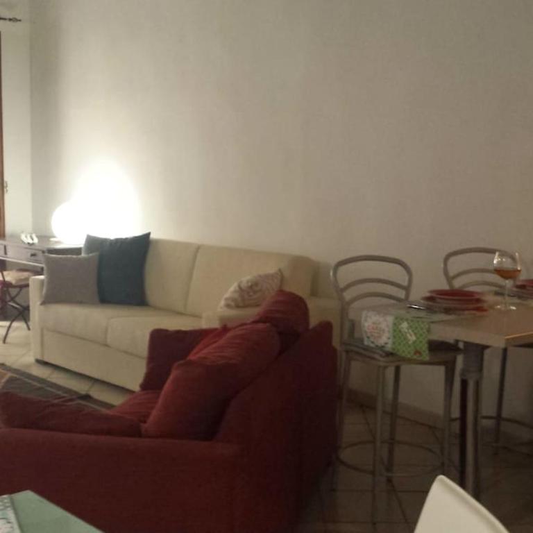 Via Napoli 68 - Appartamento - 33