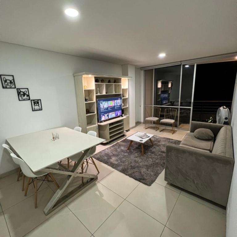 Moderno Penthouse cartago centro vista al rio - Apartamento de 3 dormitorios - 8