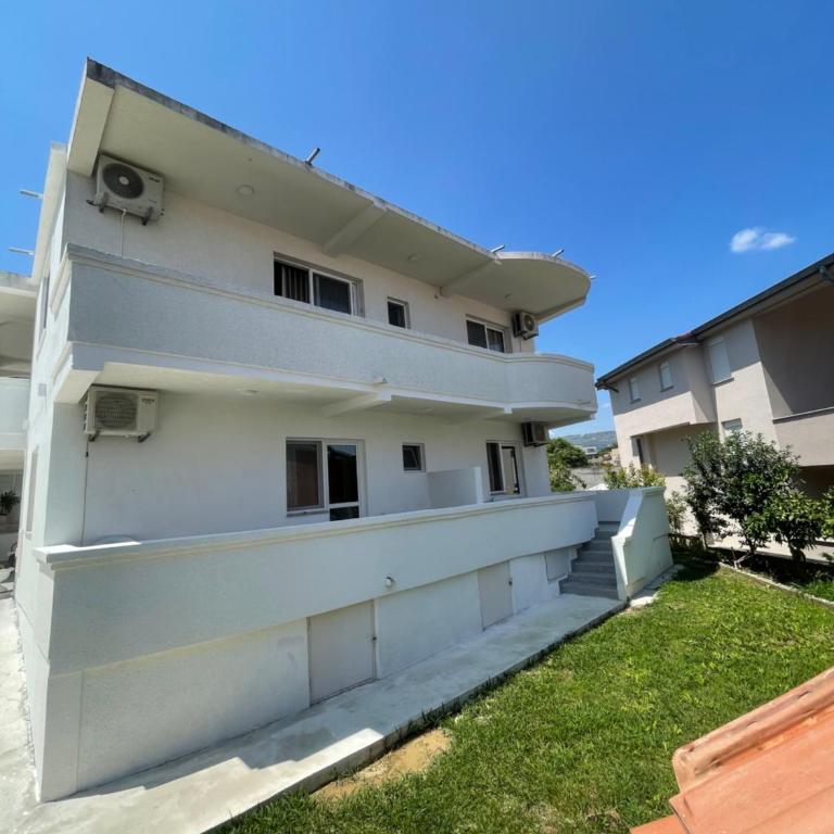Lulu Garden - Apartman sa 1 Spavaćom Sobom - 19