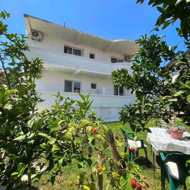 Lulu Garden - Apartman sa 1 Spavaćom Sobom - 18