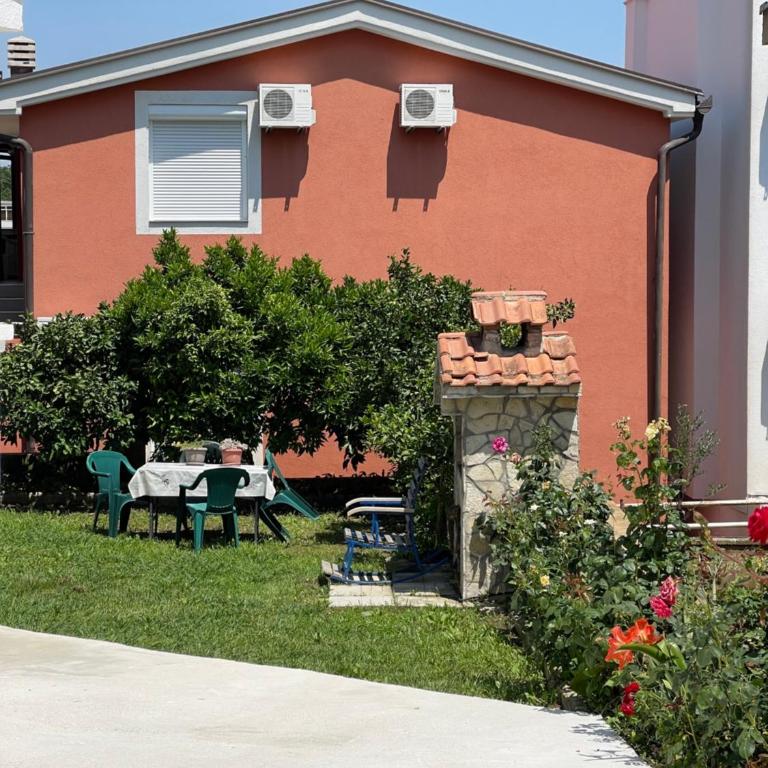 Lulu Garden - Apartman sa 1 Spavaćom Sobom - 15