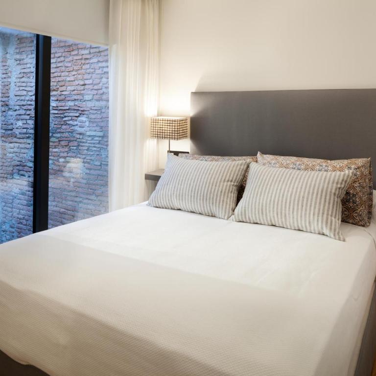 INMálaga Penthouse Plaza De La Merced - Apartamento de 2 dormitorios con terraza - 56