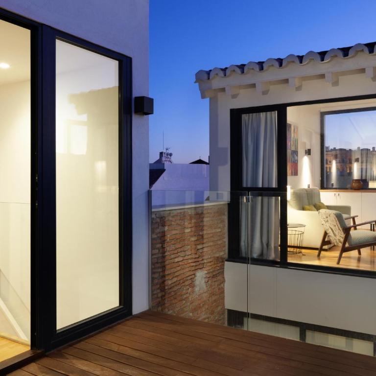 INMálaga Penthouse Plaza De La Merced - Apartamento de 2 dormitorios con terraza - 60