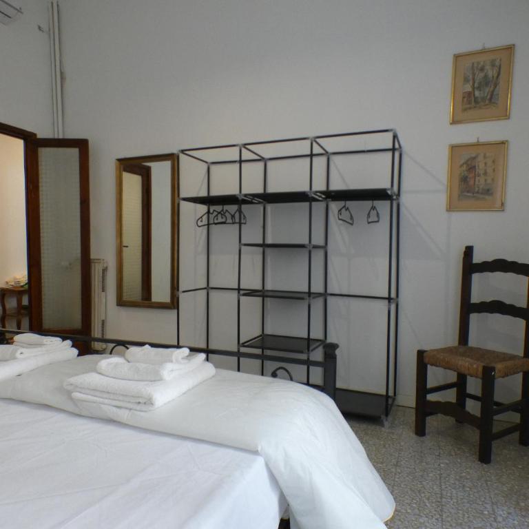 A LA GARE - Two-Bedroom Apartment - 21