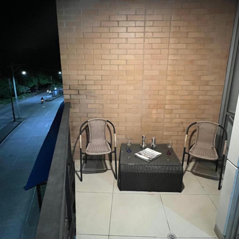 Moderno Penthouse cartago centro vista al rio - Apartamento de 3 dormitorios - 10