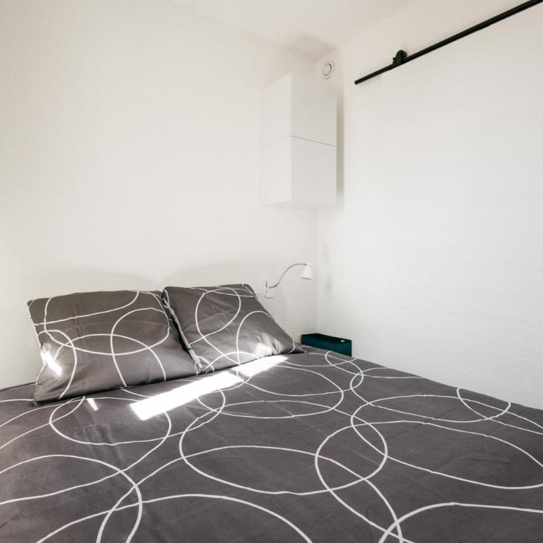 Cosy T1, à 10 minutes à pieds des plages - Apartment mit 1 Schlafzimmer - 8