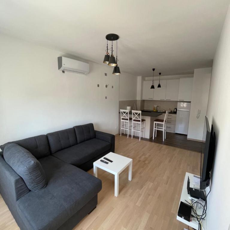 Home Away Apartment - Apartman sa 1 Spavaćom Sobom - 1