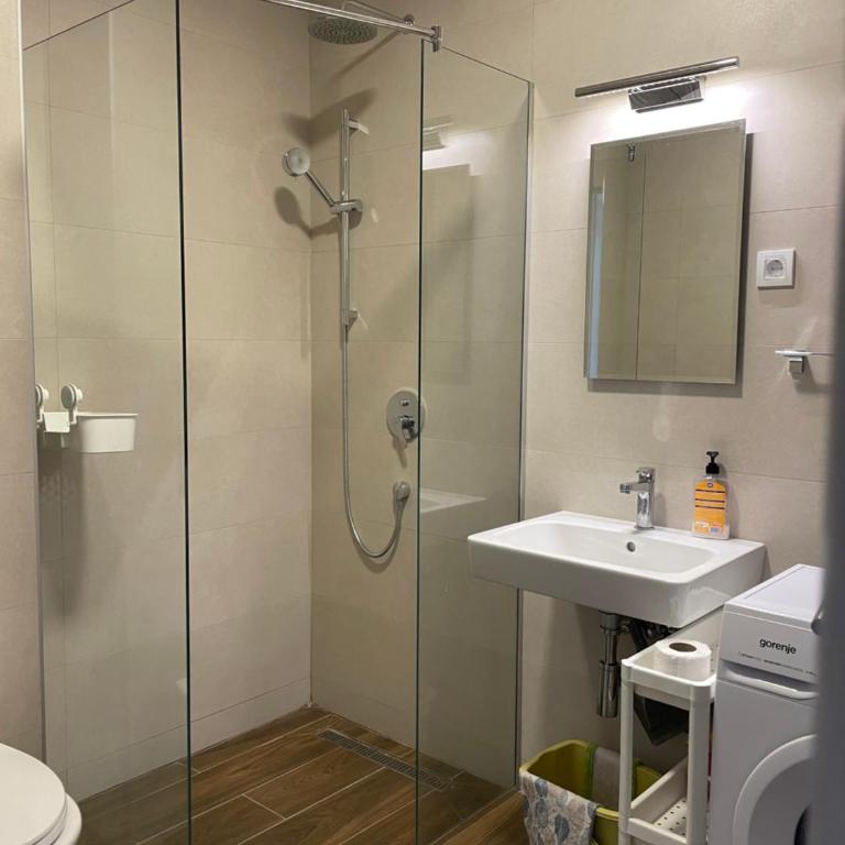 Home Away Apartment - Apartman sa 1 Spavaćom Sobom - 8