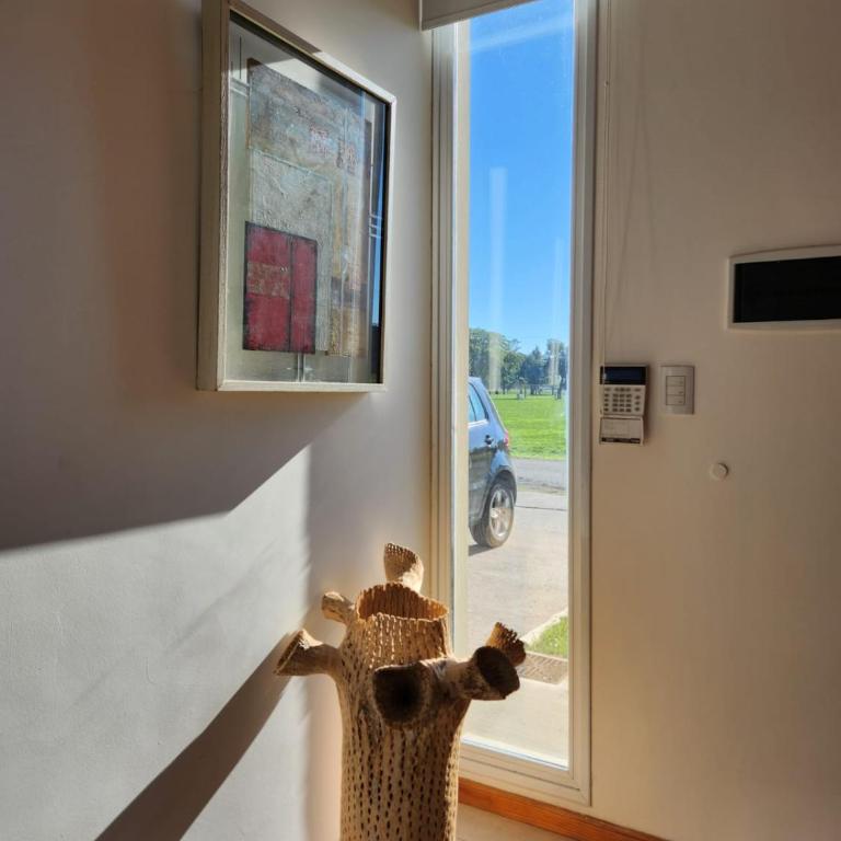 Casa en Club de Campo. Parque y Pileta. - Casa Unifamiliar de 3 dormitorios - 30