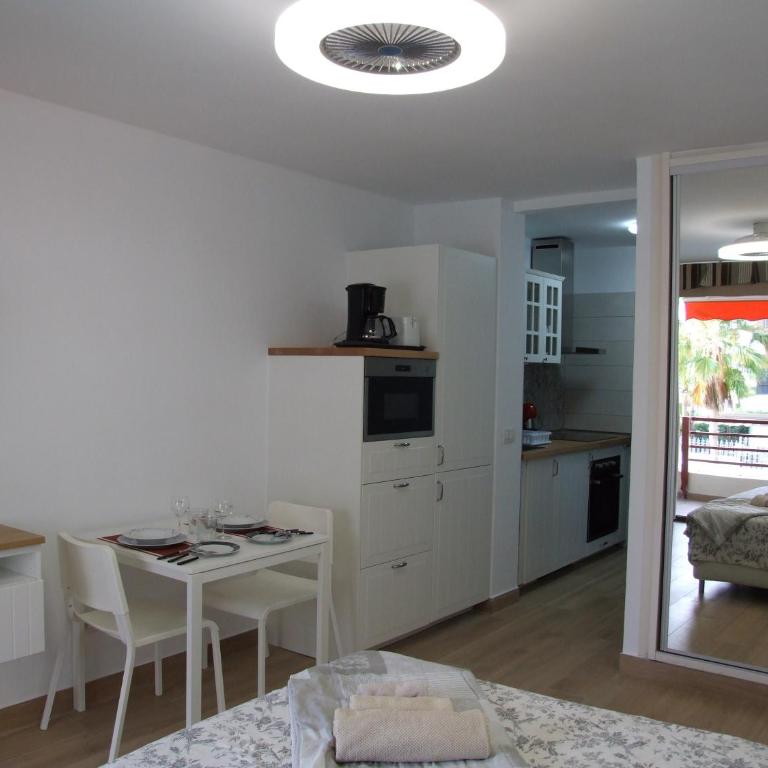 Holiday in Olympia - Apartamento Estudio con vistas al mar - 14