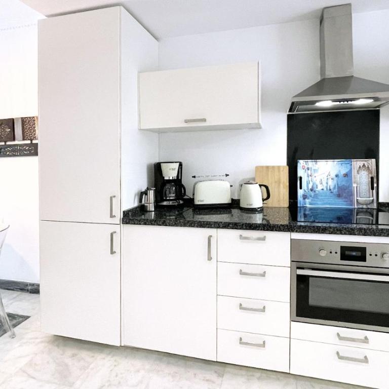 Luxury apartment near Puerto Banús - Two-Bedroom Apartment with Terrace - 18