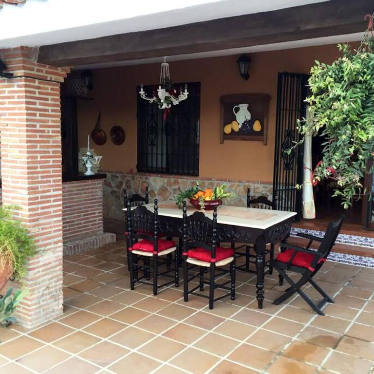 Villa with swimming pool and nature - Villa de 3 dormitorios - 8
