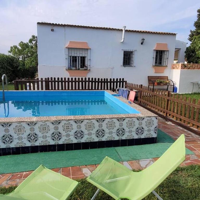 Casa con piscina privada y jardín - Casa de 2 dormitorios - 4